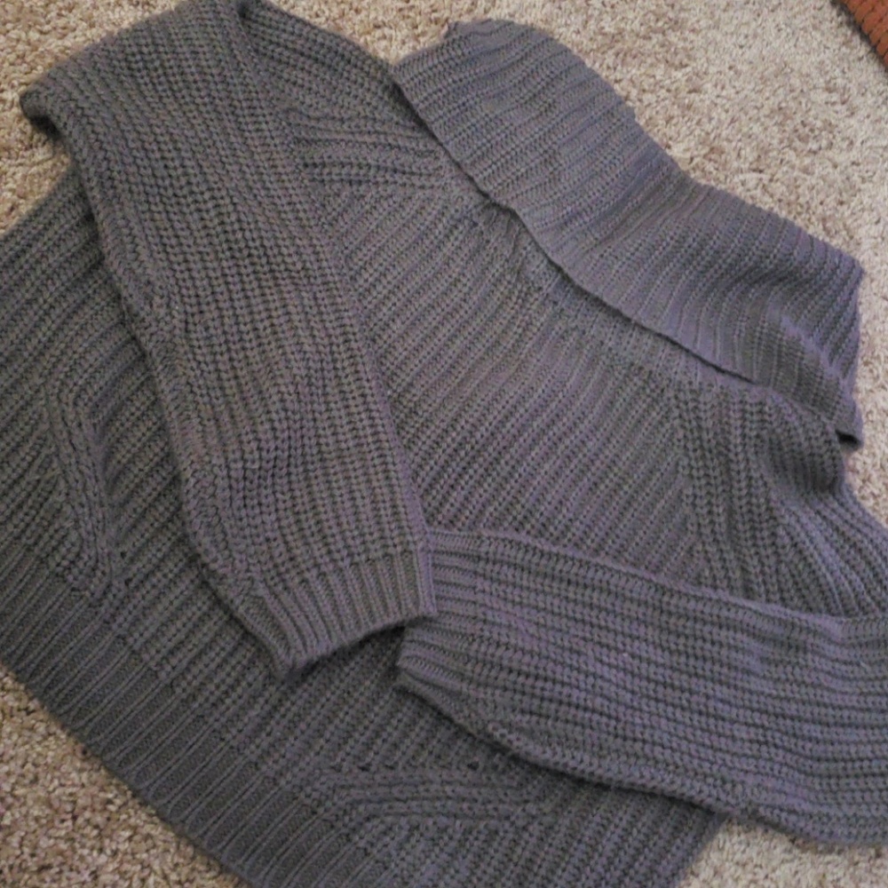 longsleeve knit grey sweater